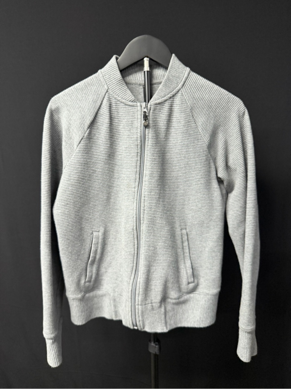 GAIAM Light Gray Ribbed Knit Zip Bomber Jacket